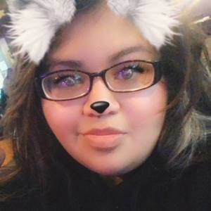 Meet your Posher, Crystal